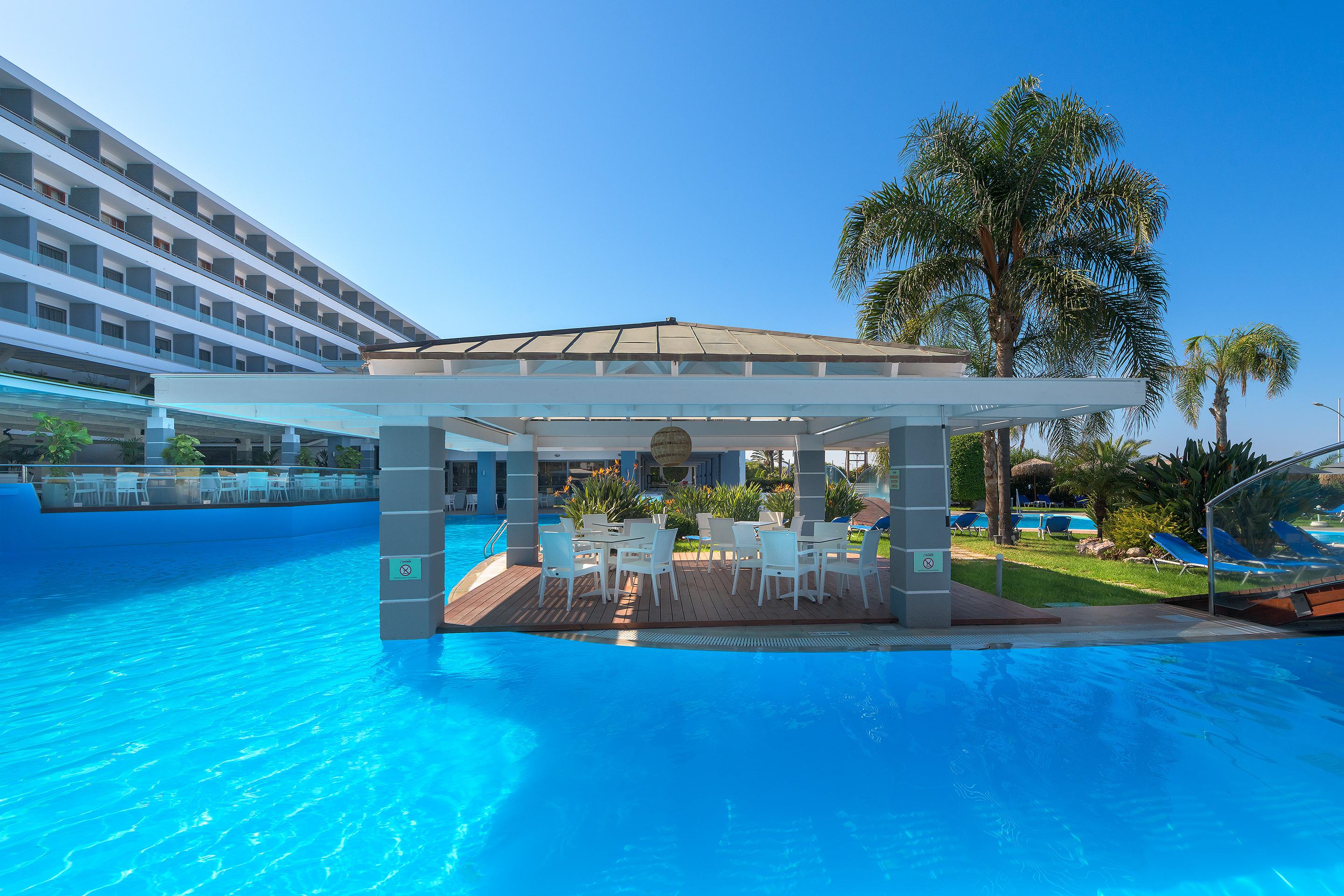 Oceanis Beach Hotel イキソス エクステリア 写真