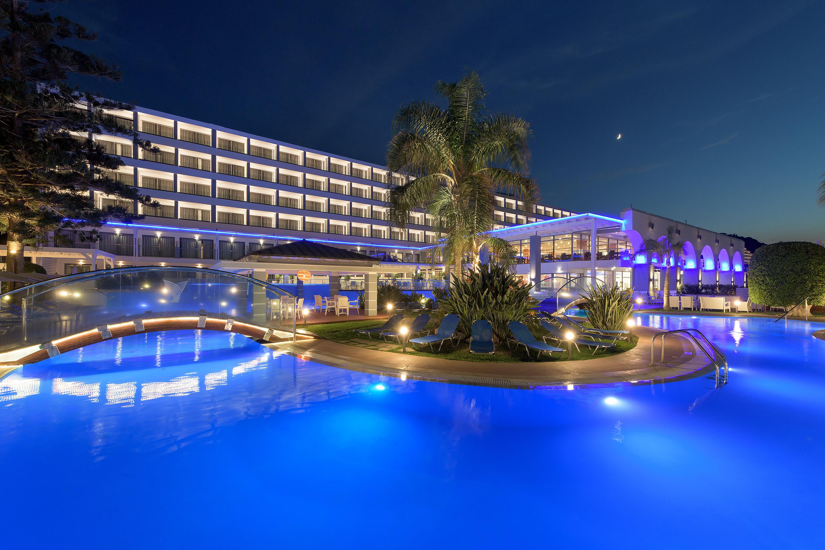 Oceanis Beach Hotel イキソス エクステリア 写真
