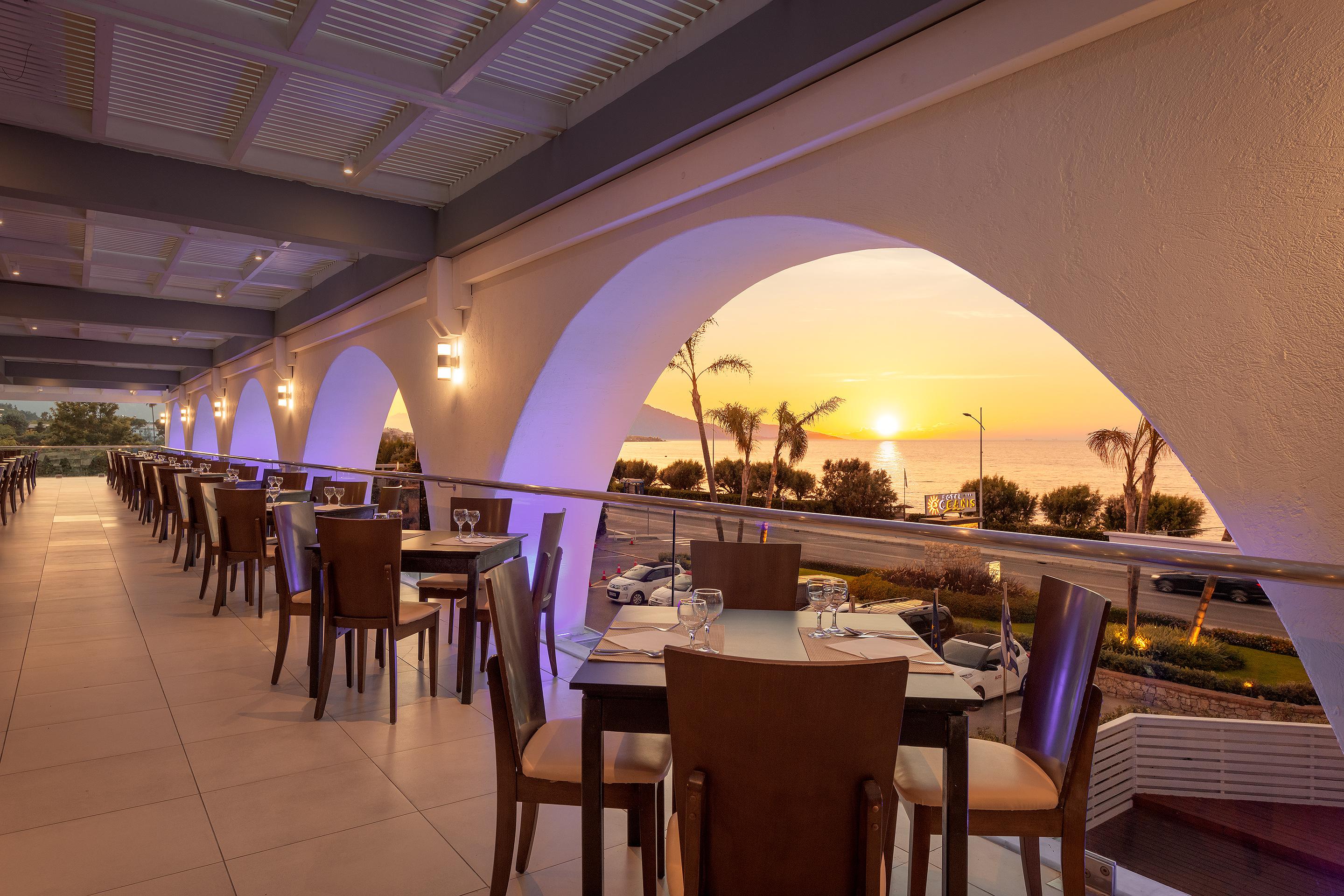 Oceanis Beach Hotel イキソス エクステリア 写真
