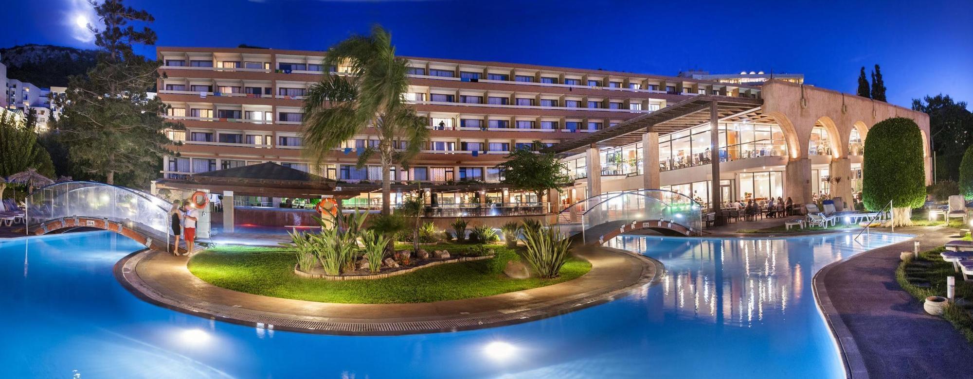 Oceanis Beach Hotel イキソス エクステリア 写真
